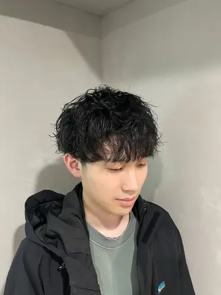 ショート パーマ メンズ 新宿/透明感カラー/ 髪質改善/桜良のヘアスタイル