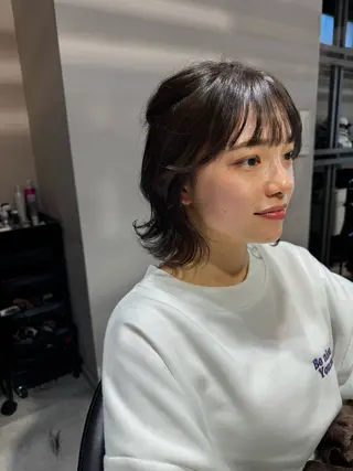 ミディアム カラー 似合う髪型見つけます AYAKAのヘアスタイル