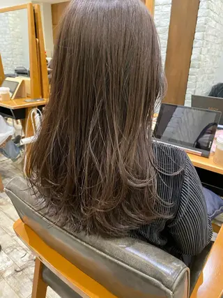 セミロング 栗原 瑞稀のヘアスタイル