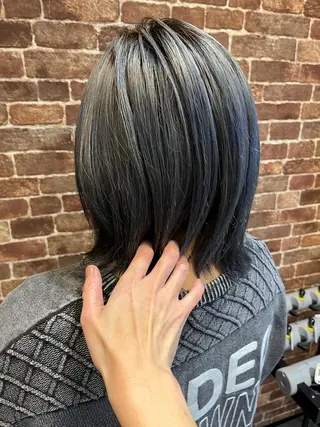 ミディアム カラー パーマ ヘアアレンジ メンズ キッズ ネイル マツエク・マツパ アイブロウ 久木原 ゆりのヘアスタイル