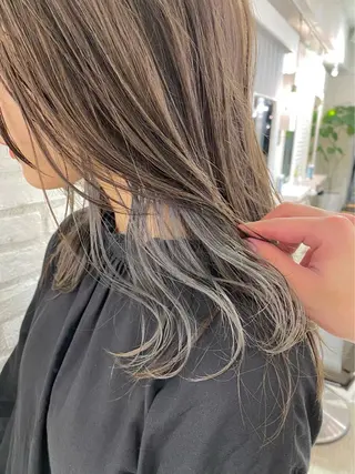 ミディアム カラー 菅原 貴子のヘアスタイル