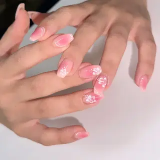ミディアム 🦋Nail Amo🦋のネイルデザイン