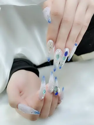 ネイル Amina nail salonのネイルデザイン