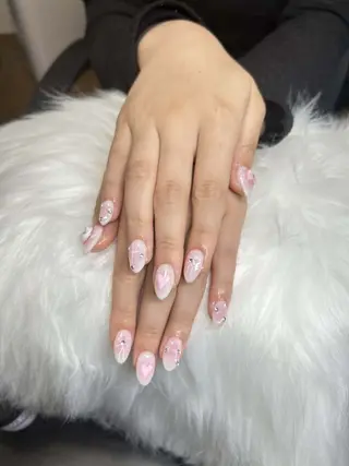 ネイル Queen Nail 研修生のネイルデザイン