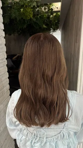 ロング カラー 濱田 真尋のヘアスタイル