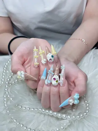 ネイル Eli Muse 新宿ネイルのネイルデザイン
