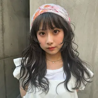 ロング カラー 森田遥奈/透明感カラ ー/ケアブリーチのヘアスタイル