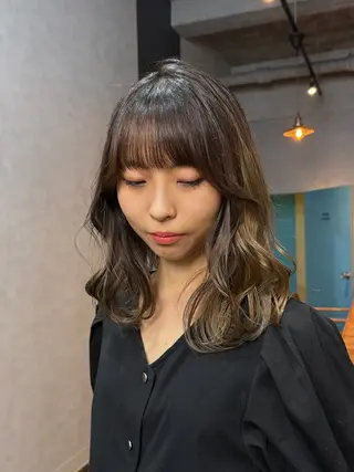 セミロング カラー 透明感カラー/パーマ 🌀アオノのヘアスタイル