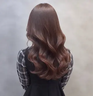ロング カラー girly上品ヘア 🎀/ベージュikuのヘアスタイル