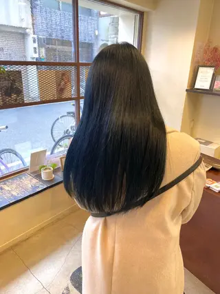ロング カラー ウチダ ユウヤのヘアスタイル