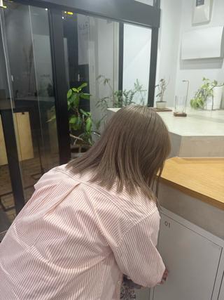 セミロング カラー 田辺 一樹のヘアスタイル