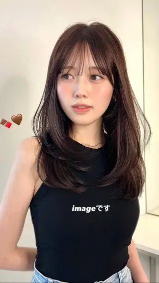 セミロング カラー 上品な透明感カラー 🫧renのヘアスタイル