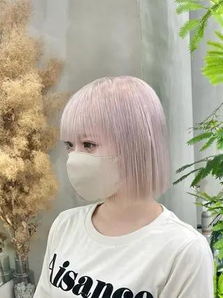 ミディアム イツク ⚡️ ルーツ/ハイトーンのヘアスタイル