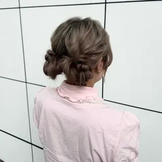 ミディアム 梅田Lolonois miuのヘアスタイル