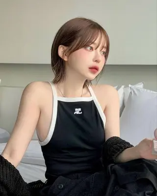 ショート 🌟デザインカラー 久保悠那のヘアスタイル