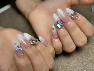 ロング 28nails. 宮崎のネイルデザイン