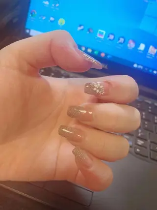 ネイル Tinaネイル 難波のネイルデザイン