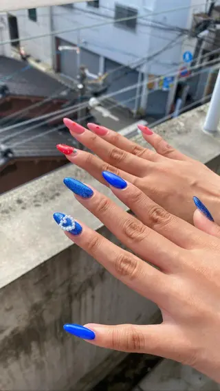 ロング カラー ネイル tetty nailsalonのネイルデザイン