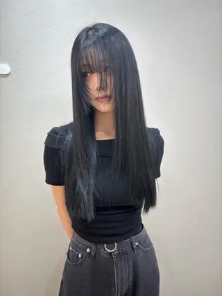 ロング 古賀 光のヘアスタイル