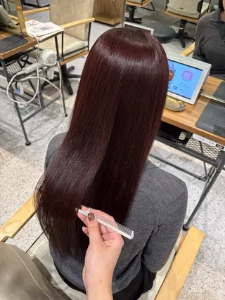 ロング 透明感/艶髪/縮毛 矯正/eye/ここなのヘアスタイル