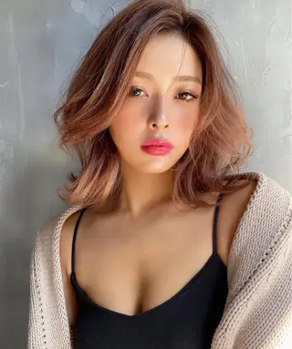 ミディアム カラー パーマ ヘアアレンジ メンズ キッズ ネイル マツエク・マツパ ハイライト、レイヤー カット/西梅田/中西のヘアスタイル