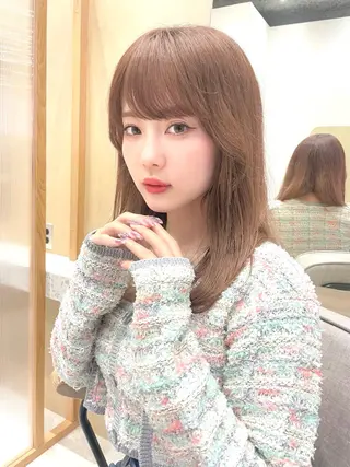 ロング fuwari 美白ショコラカラーのヘアスタイル