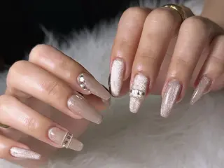 ネイル Natsumi 🦊  Nailのネイルデザイン