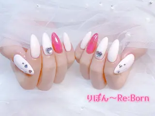 セミロング りぼん Re:Bonrのネイルデザイン