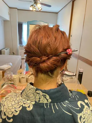 ヘアアレンジ HempBeauty 浅野アサミのヘアスタイル