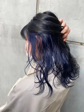 セミロング カラー ハイトーン/レイヤー 似合わせ・ユキノのヘアスタイル
