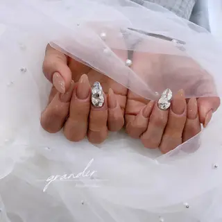 ネイル grandir🦋 MOMOKAのネイルデザイン
