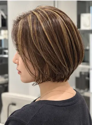 ショート カラー ✨白髪ぼかし/ ショート✨吉岡 弘のヘアスタイル