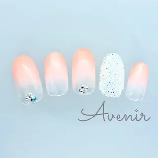 ネイル Avenir 表参道 nail&eye予約のネイルデザイン