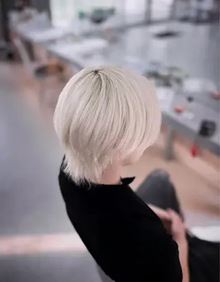 カラー メンズ DEW ITSUKIのヘアスタイル