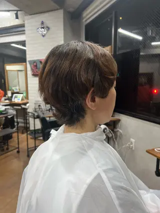 ショート イリオモテ レナのヘアスタイル