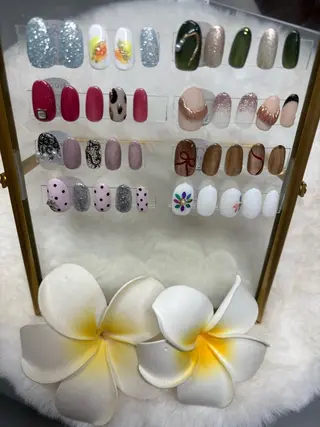 ネイル Mahalo Ku’u Leiのネイルデザイン