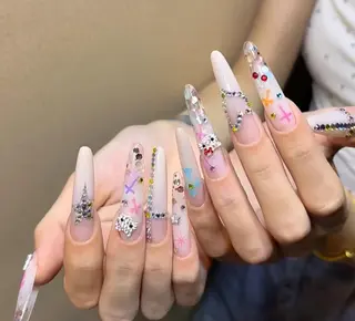 ネイル エリ🫧 nail池袋東口のネイルデザイン