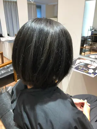 ショート カラー 美髪・透明感カラー 西川仁弥のヘアスタイル