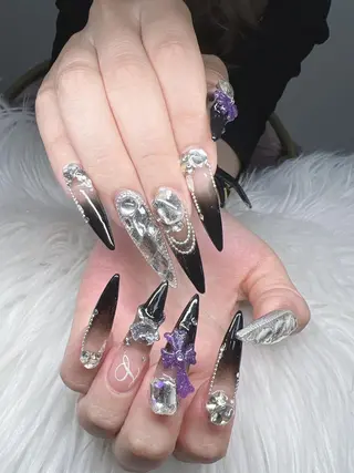 ネイル Lee Nailsのネイルデザイン