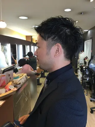 ショート パーマ メンズ 小倉 教志のヘアスタイル