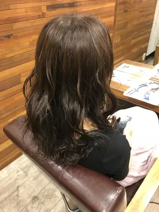 ミディアム taishi taishiのヘアスタイル