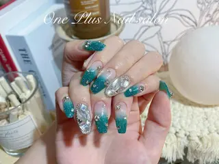 ネイル One Plus Nail Salonのネイルデザイン