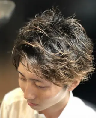 ミディアム パーマ 木村 りきのヘアスタイル