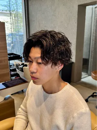 パーマ メンズ メンズカットパーマ 伊藤瑠星のヘアスタイル