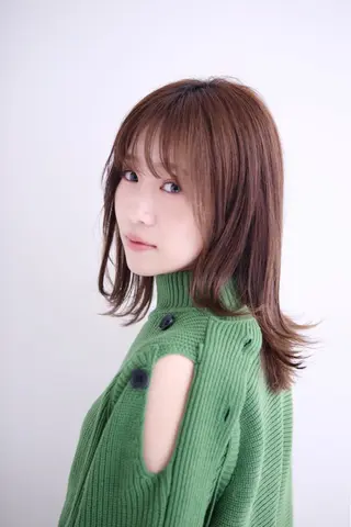 ミディアム 冨田 義智のヘアスタイル