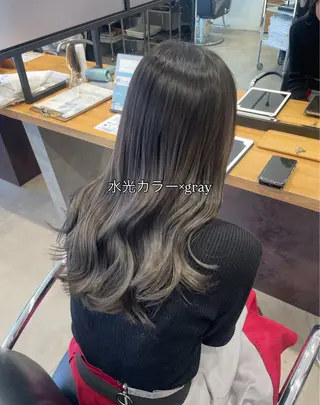 ロング カラー 佐藤由依/レイヤー /ハッシュカットのヘアスタイル