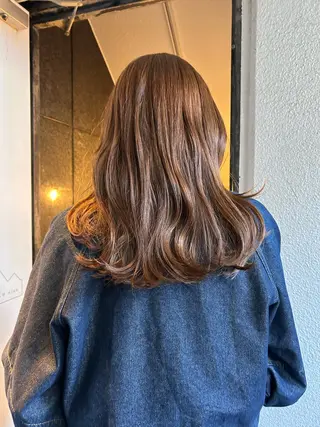 セミロング カラー ブラウンカラー 🦔🪷なりたりみのヘアスタイル