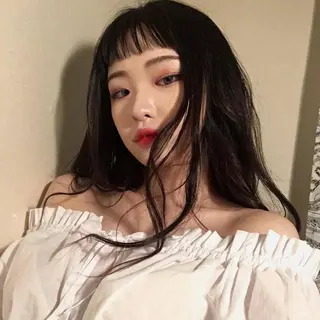 セミロング カラー レイヤーカット🪽 カネコミユのヘアスタイル