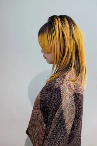 セミロング カラー ヘアアレンジ OPUSダブルカラー ケアブリーチのヘアスタイル