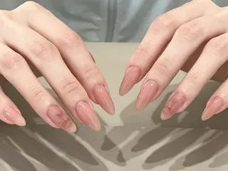 ネイル CHERIR Emiのネイルデザイン